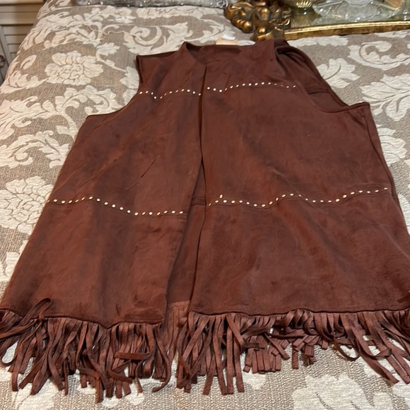 vest - Picture 4 of 7